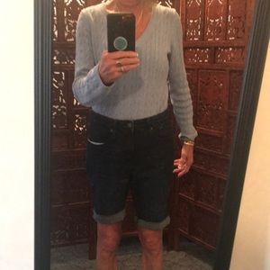 💙🩳Universal Threads 14 Blue Denim Cuffed Hem Full Waist Bermuda Shorts